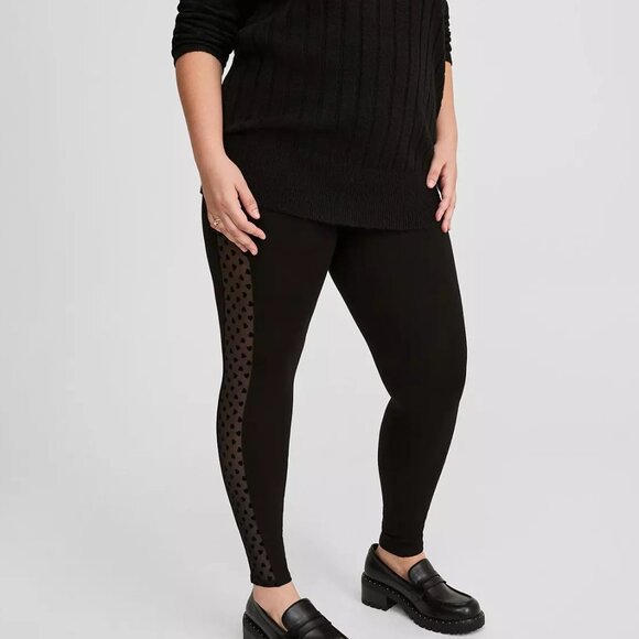 Torrid Leggings 00X M - Black Leggings Hearts Mesh Inset Stretch Pants Plus New - Picture 2 of 4
